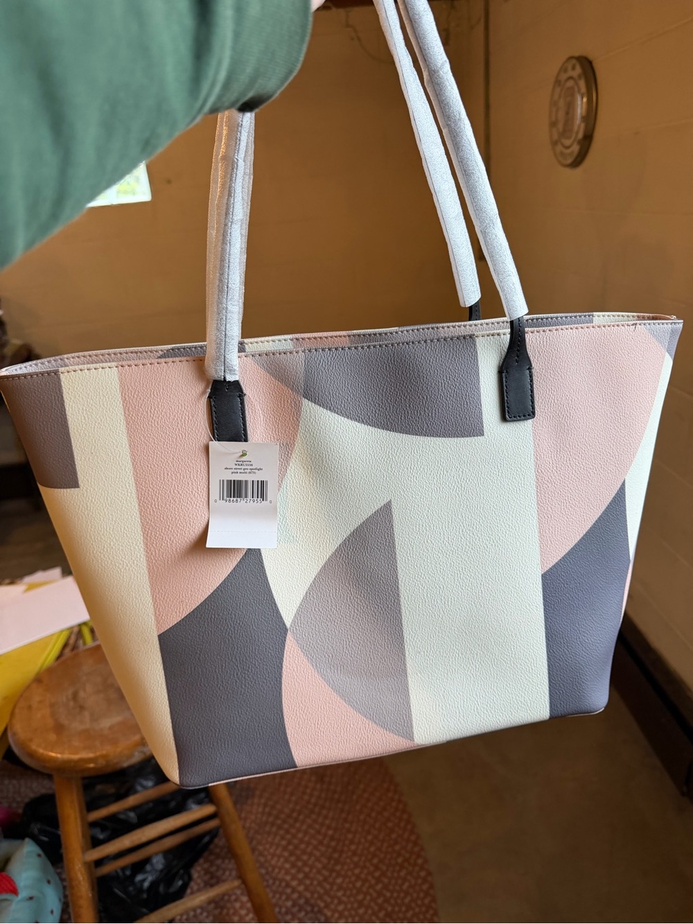 NWT Kate spade 2 PIECE SET Pink, Cream & Gray Geometric Tote with Matching Pouch - Picture 7 of 11